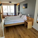 Hotel Walz *
